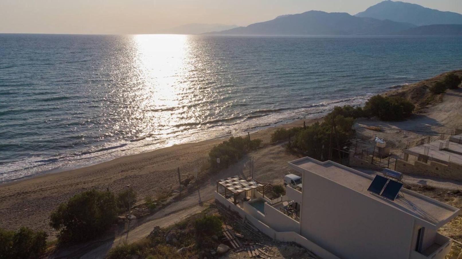 Stella & Eleni Suite With Shared Pool & Open View Kalamaki  Buitenkant foto