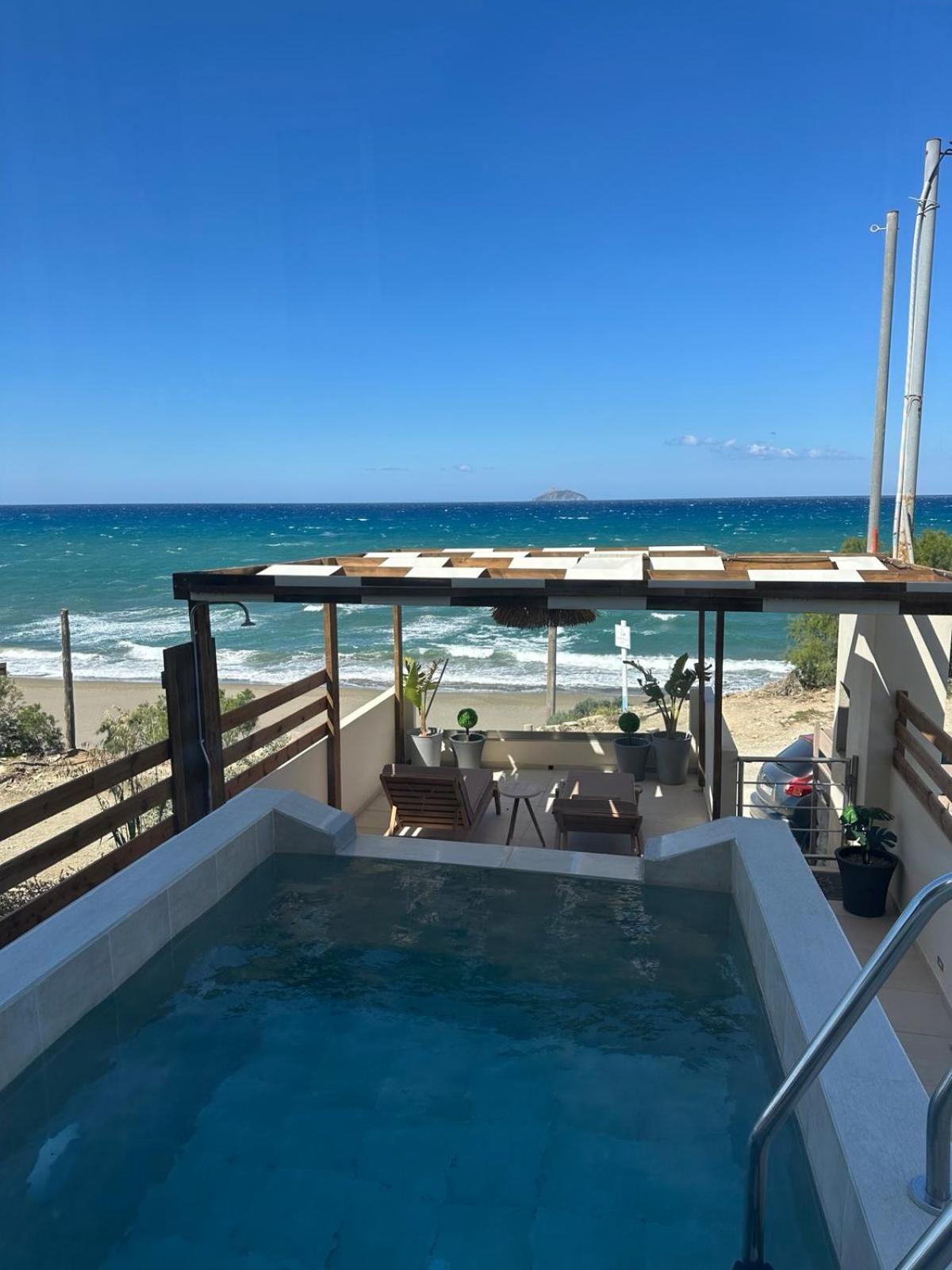 Stella & Eleni Suite With Shared Pool & Open View Kalamaki  Buitenkant foto