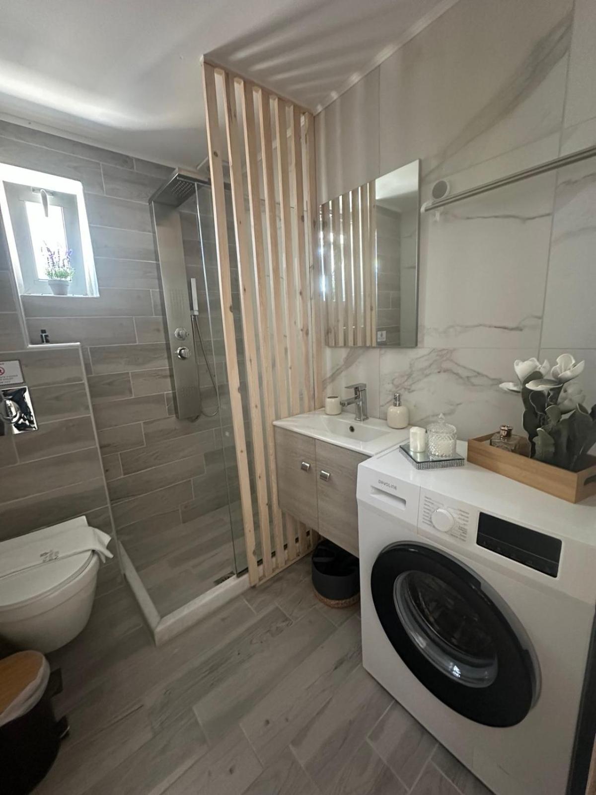 Stella & Eleni Suite With Shared Pool & Open View Kalamaki  Buitenkant foto