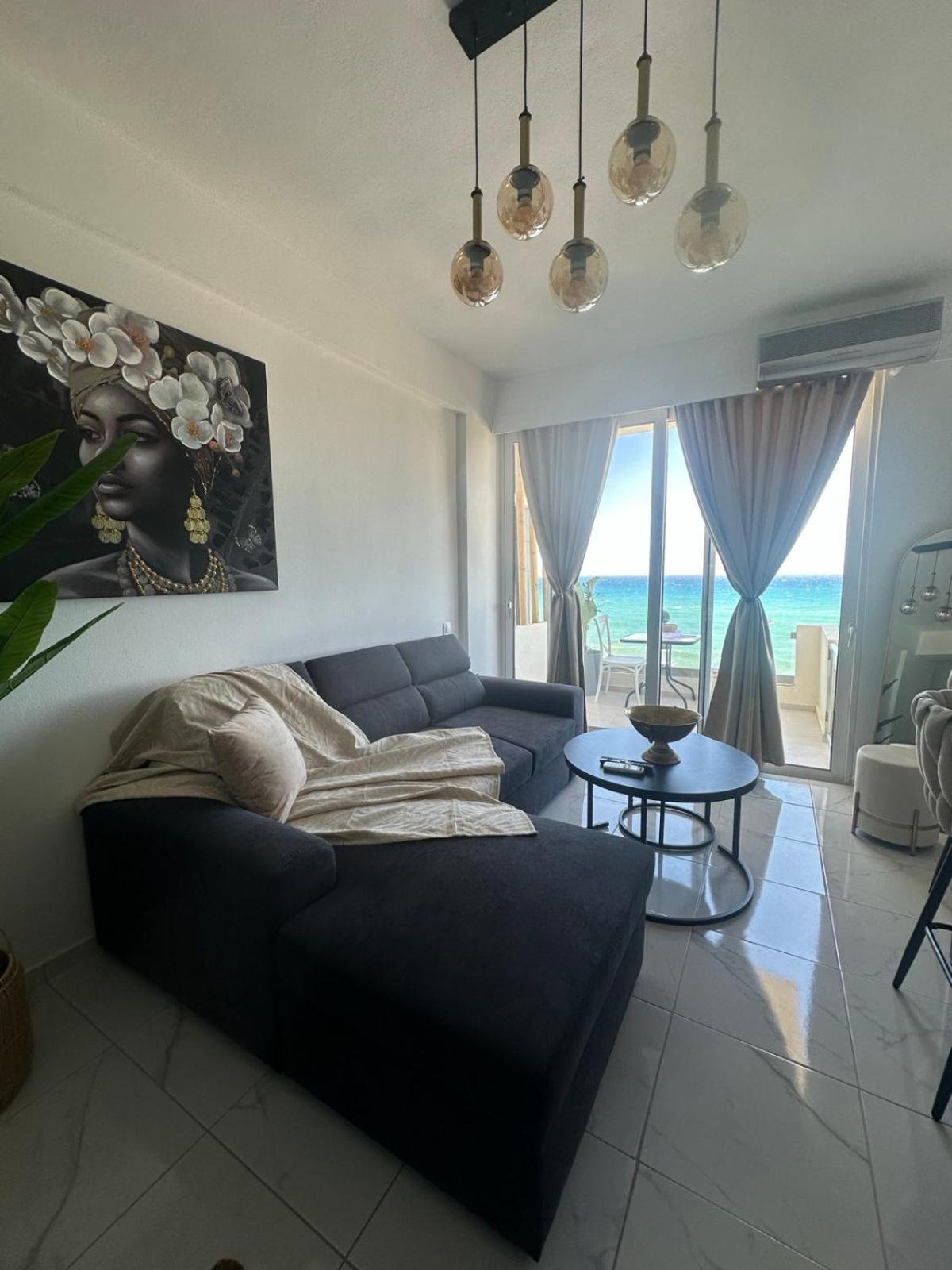 Stella & Eleni Suite With Shared Pool & Open View Kalamaki  Buitenkant foto
