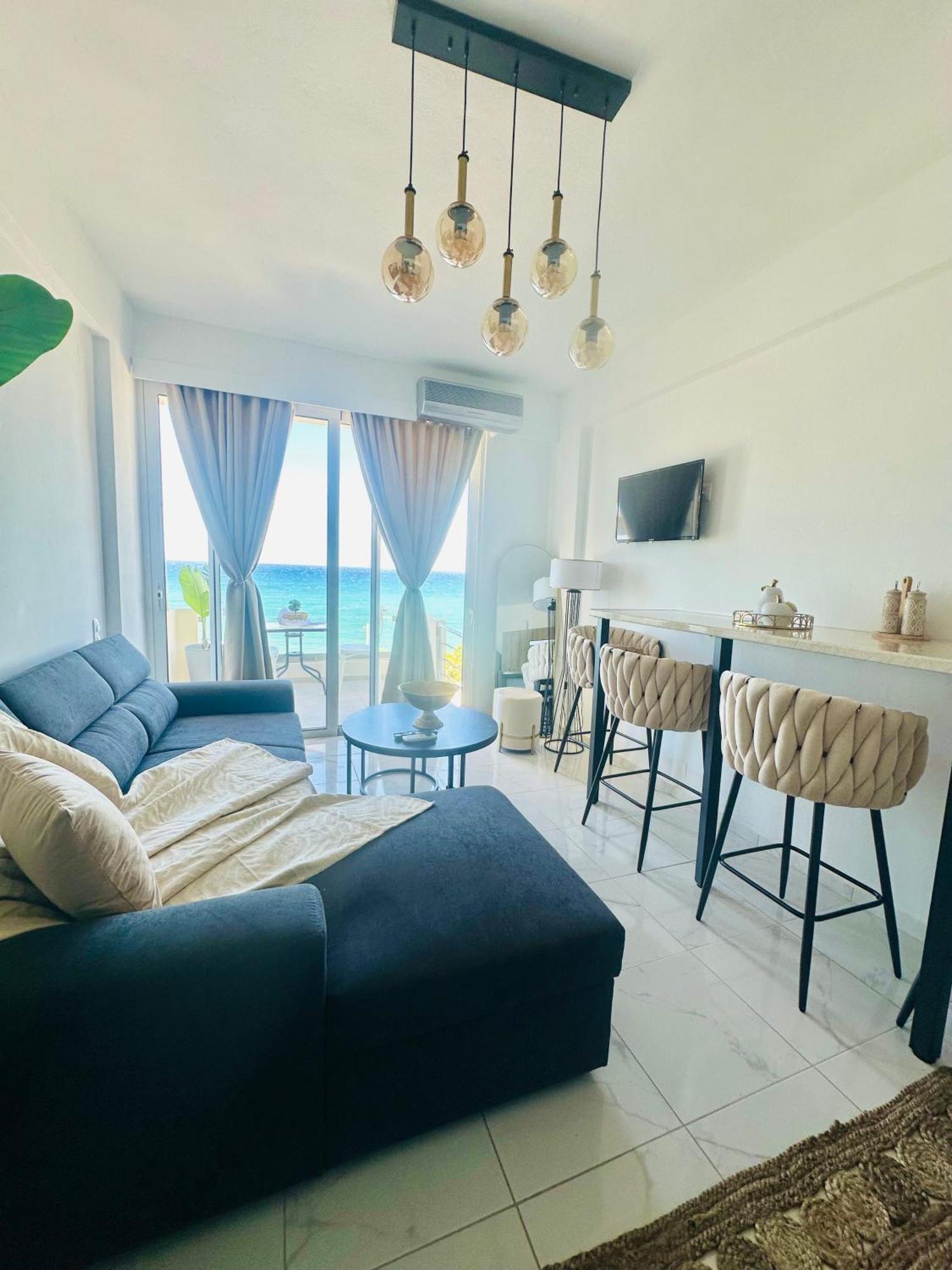 Stella & Eleni Suite With Shared Pool & Open View Kalamaki  Buitenkant foto